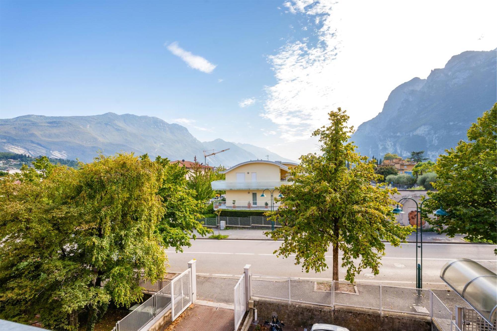 Appartamento Be & Being - Milena Riva del Garda Esterno foto